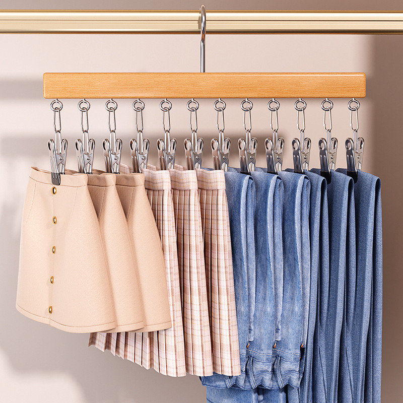 Wood‑Grip Stainless Steel Laundry Clips — in-use demonstration